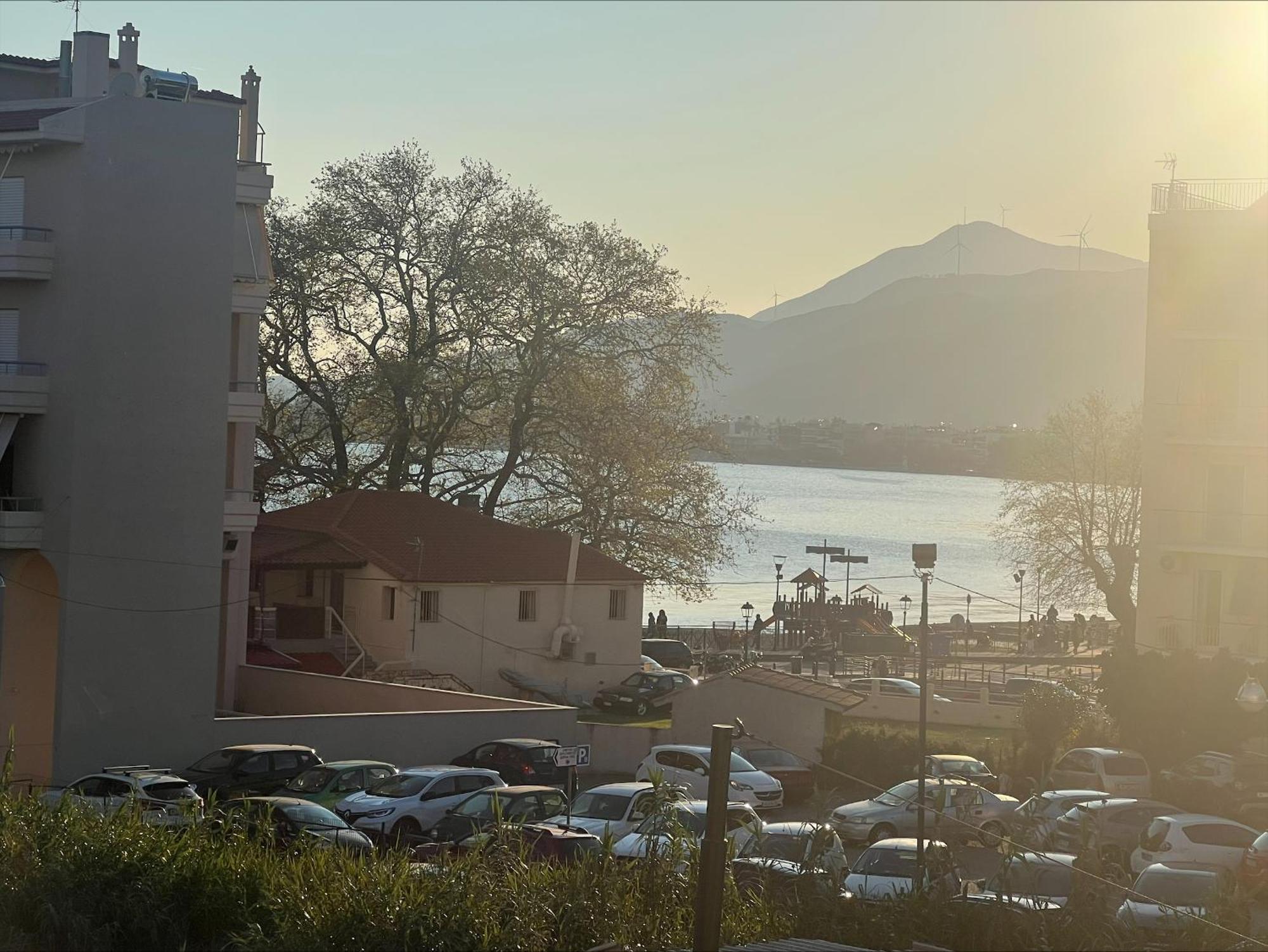 Niki Apartment 80 M2 In Gribovo Nafpaktos Екстериор снимка